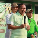 Walikota Bekasi Ikuti Manasik Haji Kloter 25 Bersama Istri