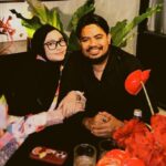 Momen Haru Persalinan Shenina Cinnamon: Angga Yunanda Tak Henti Beri Dekapan Hangat